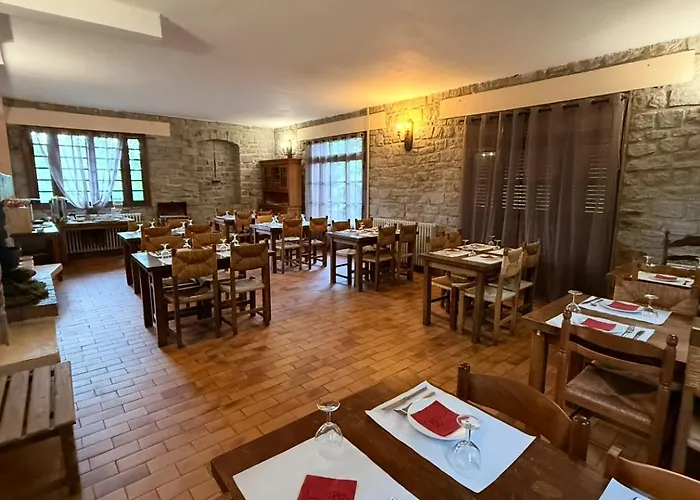 - Pub Le Petit Bosquet 3* Santo-Pietro-di-Venaco