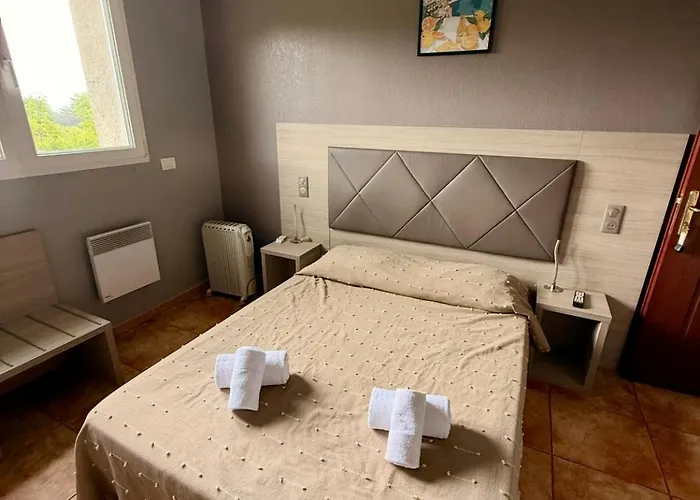 - Pub Le Petit Bosquet