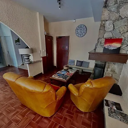 - Pub Le Petit Bosquet Santo-Pietro-di-Venaco