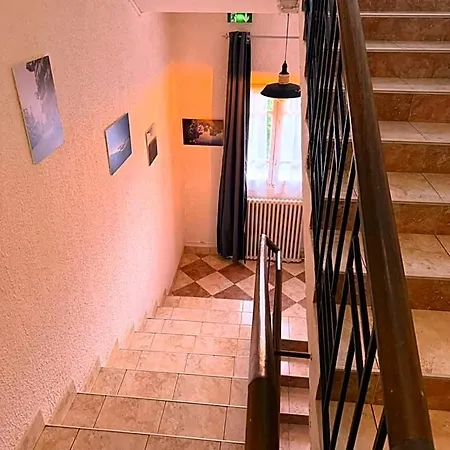 - Pub Le Petit Bosquet Santo-Pietro-di-Venaco