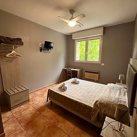Hotel - Pub Le Petit Bosquet