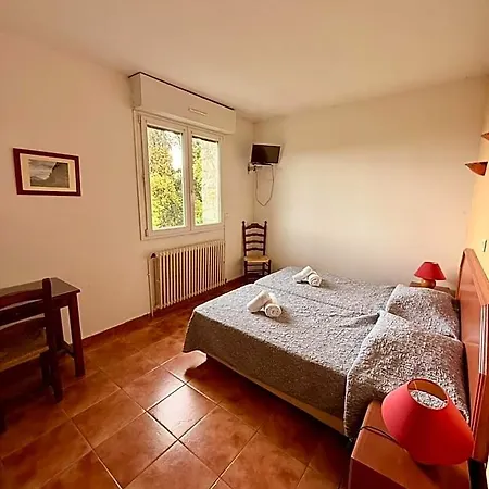 - Pub Le Petit Bosquet 3*