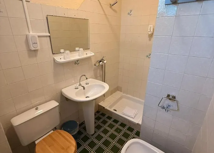 - Pub Le Petit Bosquet